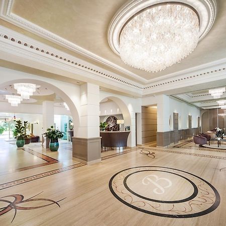 Hotel Aurelia Milano Marittima Exterior photo